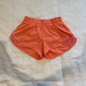 Lululemon Hotty Hot shorts